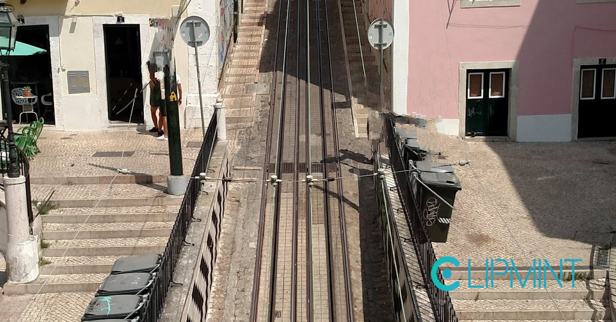 Gloria Funicular Tragedy in Lisbon: What Really Happened? image